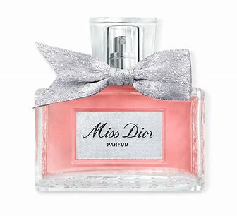 Top nước hoa nữ được yêu thích nhất